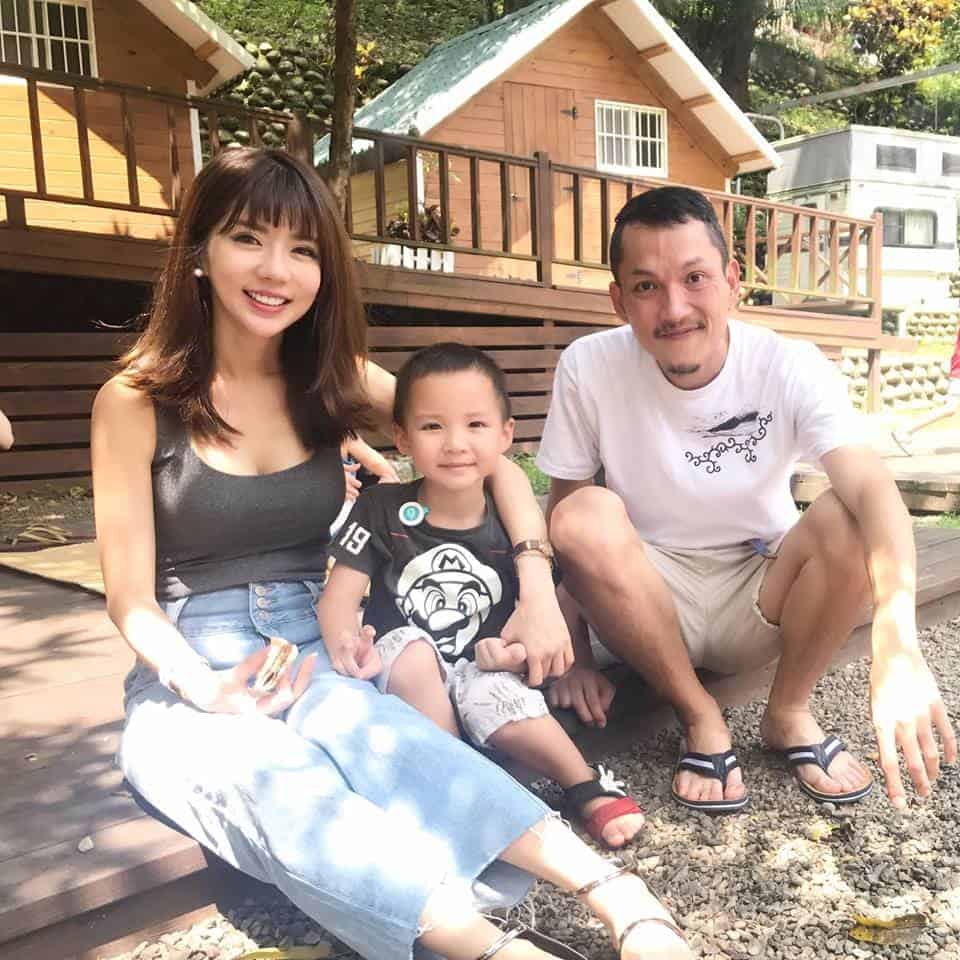 华航空姐Qbee张比比私拍视讯流出8V/110P/8.69G