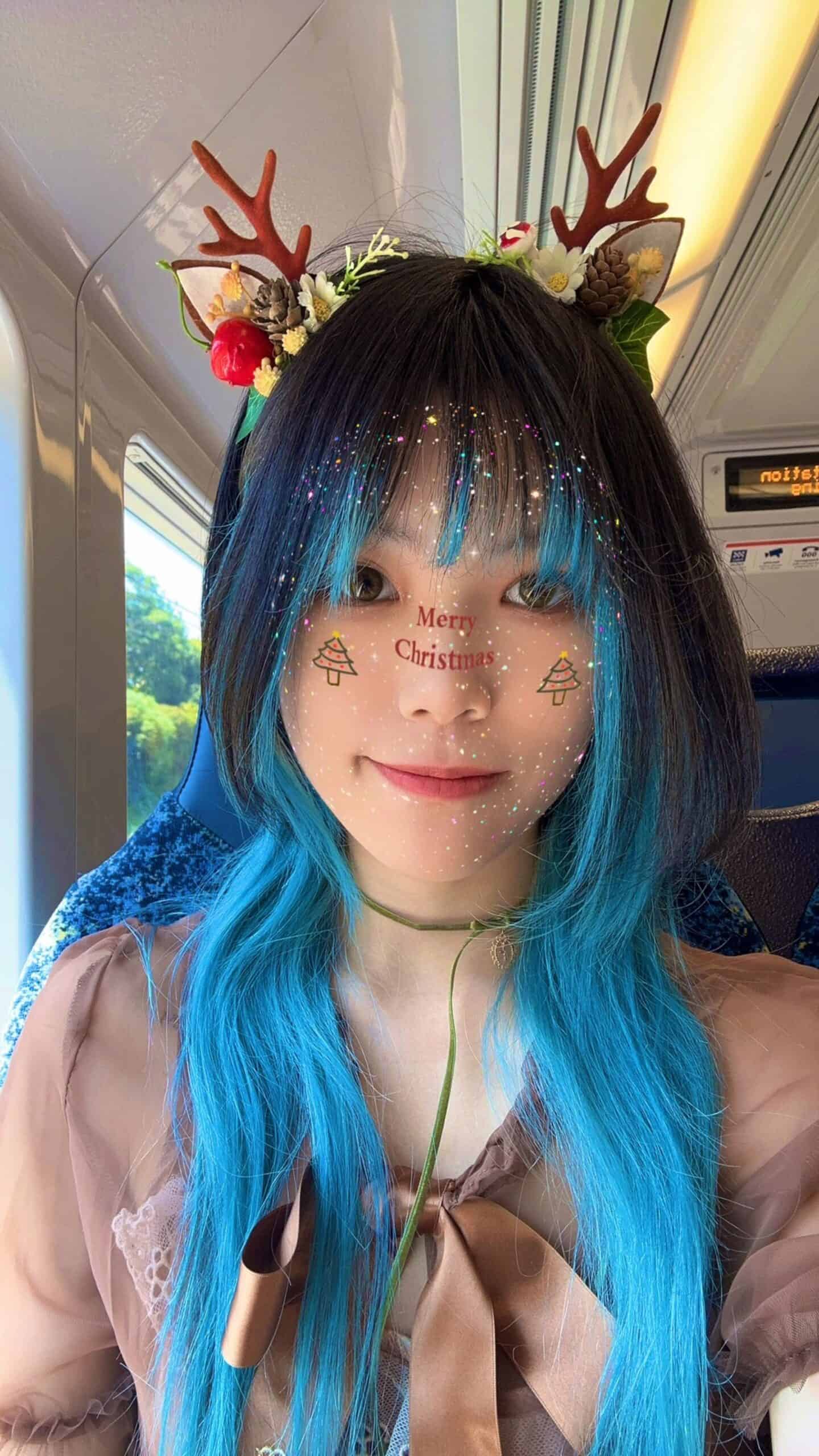 母狗调教反差婊蓝色短发女友53V/8G