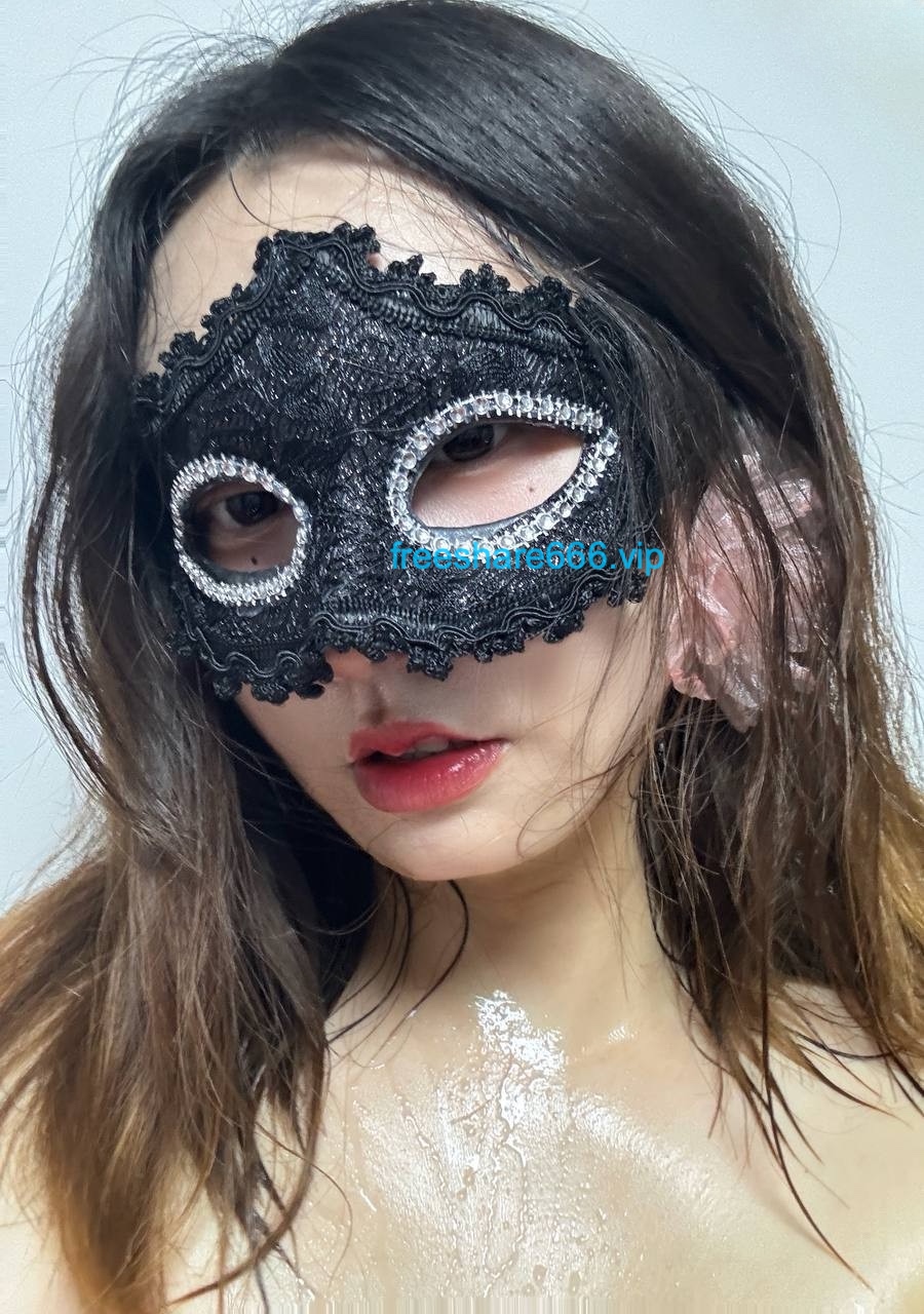 推特黑木耳母狗evabee原版裸舞自慰视图合集46V/170P/4.02G